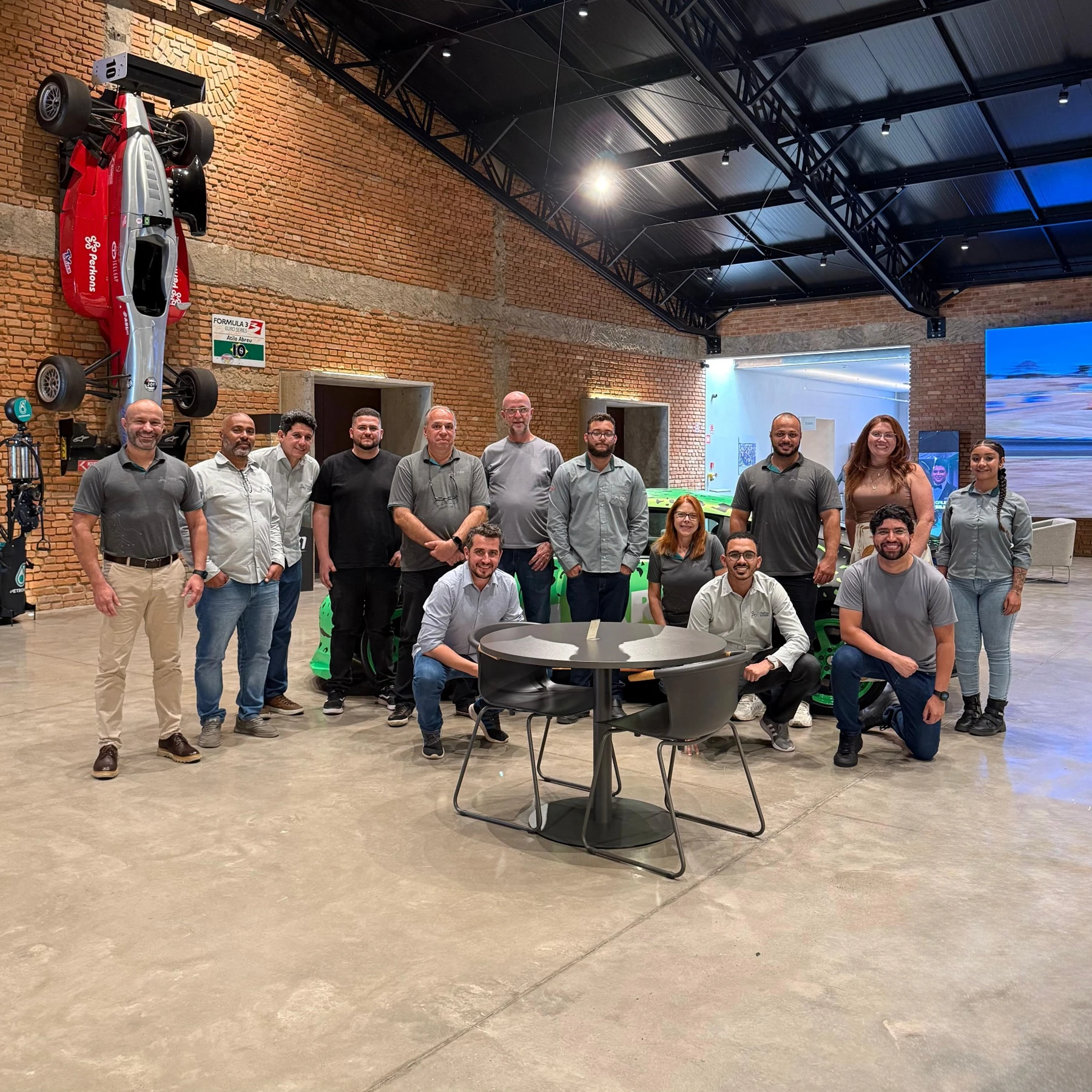 Equipe Vista em momento de confraternização.